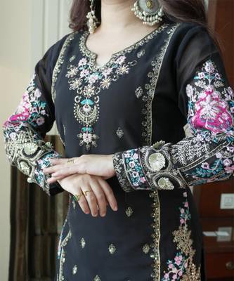 Black embroidered suit set 3