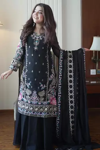 Black embroidered suit set
