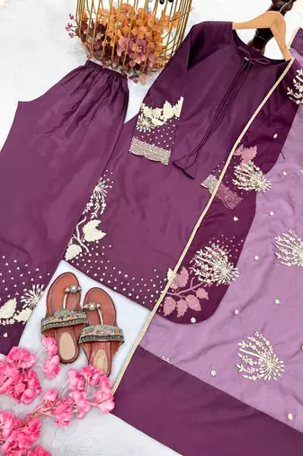 Plum embroidered kurta set