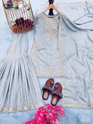 Grey traditional suit set 3