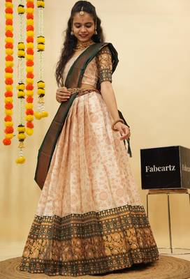 Beautiful South Indian Style ed Half Saree with Blouse and Banarasi Dupatta for Women 3