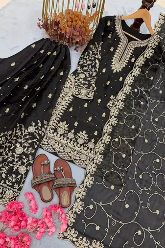 Black & gold premium suit