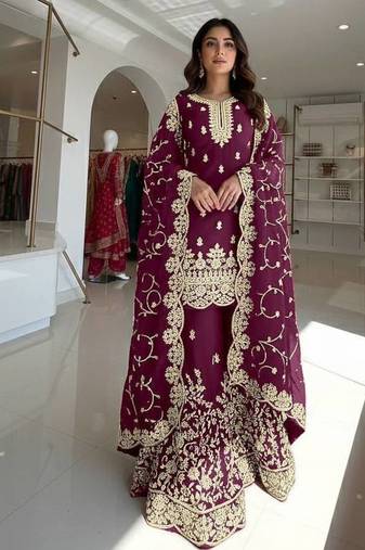 Purple embroidered set