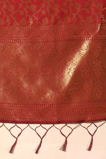 Beautiful South Indian Style Semi-Stitched Half Saree with Blouse and Banarasi Dupatta for Women