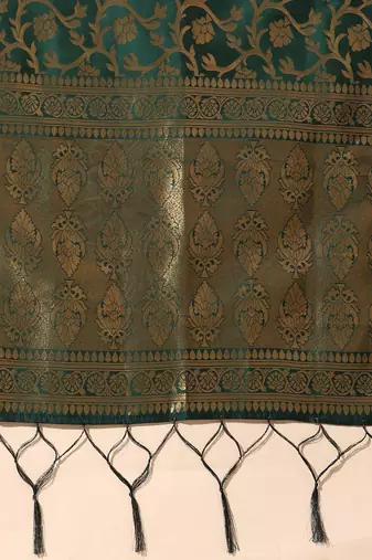 Beautiful South Indian Style Semi-Stitched Half Saree with Blouse and Banarasi Dupatta for Women