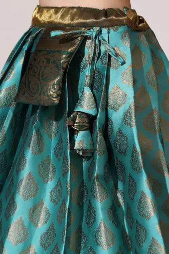 Beautiful South Indian Style Semi-Stitched Half Saree with Blouse and Banarasi Dupatta for Women