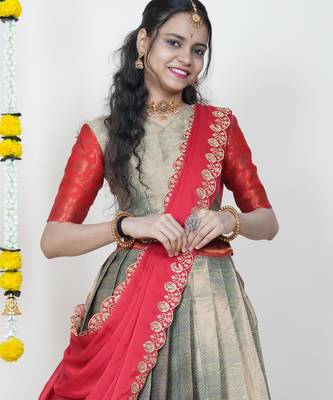 Beautiful South Indian Style ed Half Saree with Blouse and Banarasi Dupatta for Women 3