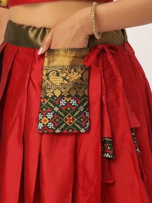 Beautiful South Indian Style ed Half Saree with Blouse and Banarasi Dupatta for Women 4