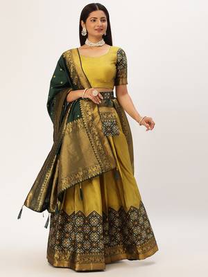 Beautiful South Indian Style ed Half Saree with Blouse and Banarasi Dupatta for Women 3