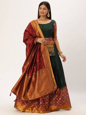 Beautiful South Indian Style ed Half Saree with Blouse and Banarasi Dupatta for Women 3