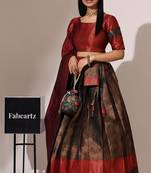 Beautiful South Indian Style Semi-Stitched Half Saree with Blouse and Banarasi Dupatta for Women