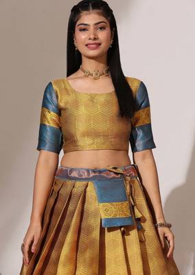 Beautiful South Indian Style ed Half Saree with Blouse and Banarasi Dupatta for Women 4