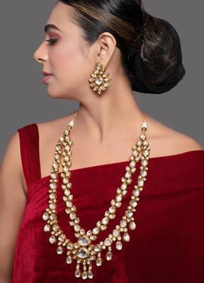 Handcrafted double layer kundan necklace with statement earrings 3