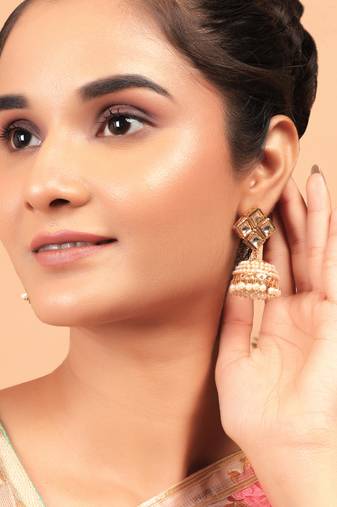 Gold-toned kundan square stud jhumka earrings with pearls