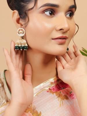 Kundan jhumka earrings with green beads & pearl 3