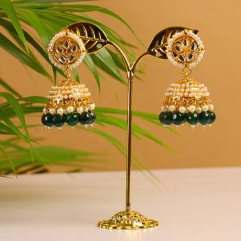 Kundan jhumka earrings with green beads & pearl 5