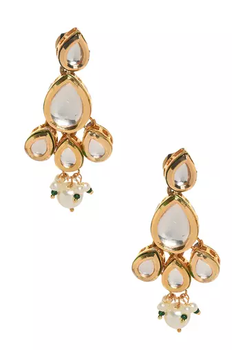 Classic kundan teardrop earrings with pearl drop