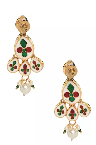 Classic kundan teardrop earrings with pearl drop