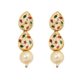 Handcrafted kundan tear drop earrings 4