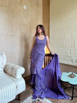 Purple printed kurta with palazzo & dupatta 4