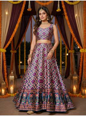 Ikkat Patola Print SemiStitched Satin Crop-Top choli 1