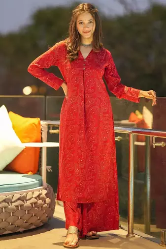 Red muslin digital print designer kurti pant