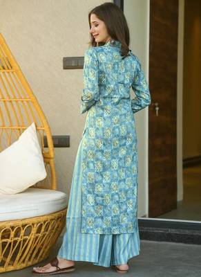 Electric blue muslin digital print designer kurti pant 3