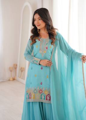 Ethnic grace embroidered kurta set with flowy sharara 3