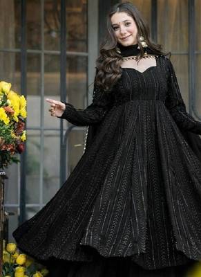 Black fuax blooming party wear embroidery  suit set 2