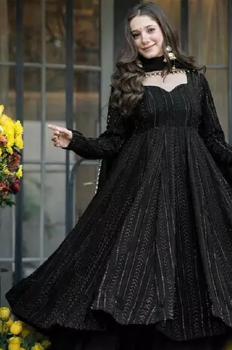 Black fuax blooming party wear embroidery  suit set
