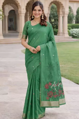 Gajri lillen saree with unstitched blouse piece