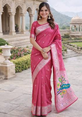 Gajri silk blend saree with unstitched blouse piece 2