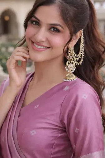 Light pink silk blend saree with unstitched blouse piece