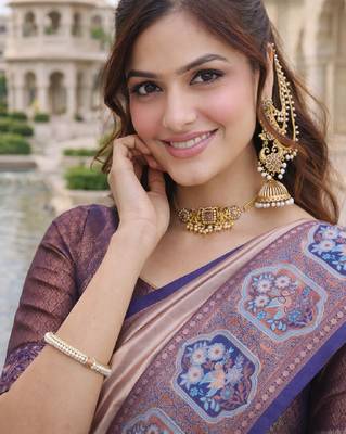 Blue rama silk blend saree with unstitched blouse piece 4