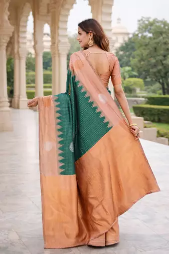 Rust green silk blend saree with unstitched blouse piece