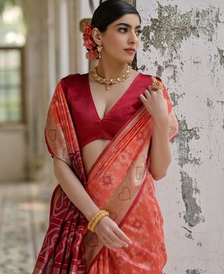Coral soft raw silk zari woven saree with blouse 4