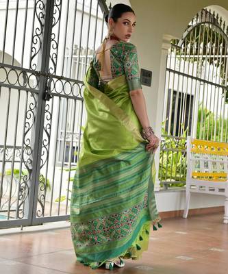 Green khadi raw silk meena weaving patola saree with blouse 5