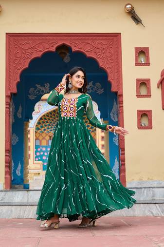Green women’s laheriya print faux georgette gown with kutchi patchwork