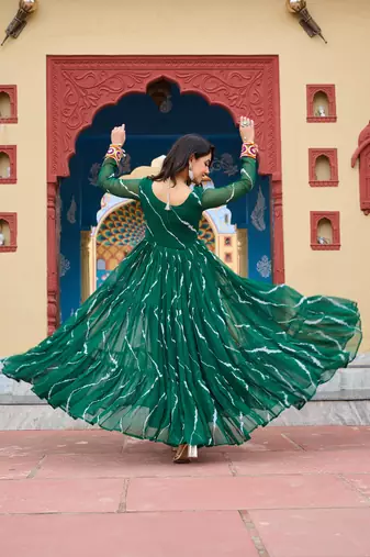 Green women   s laheriya print faux georgette gown with kutchi patchwork