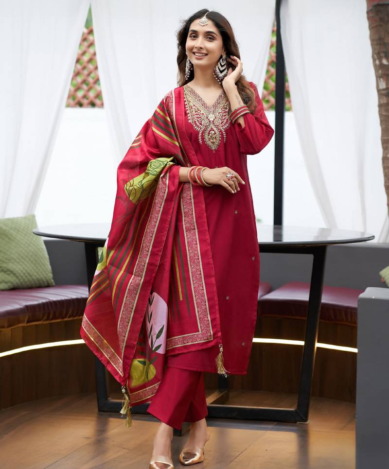 Red women’s premium viscos roman silk kurti set with hand & embroidery work