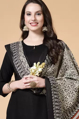 Women black solid print kurta palazzo with dupatta set stitched