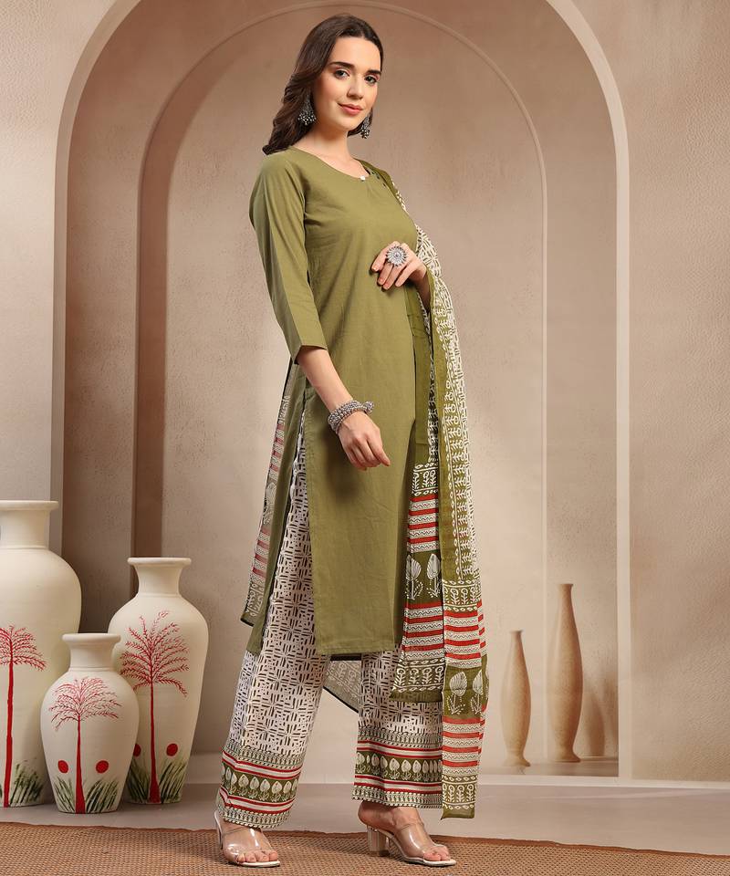 Women green solid print kurta palazzo with dupatta set stitched