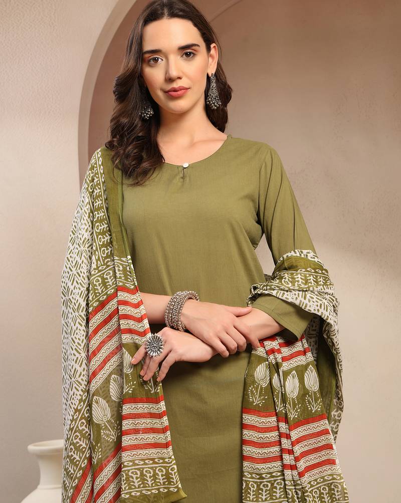 Women green solid print kurta palazzo with dupatta set stitched