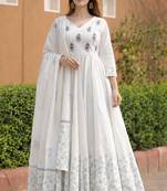 Women white printed anarkali kurta with dupatta set stitched