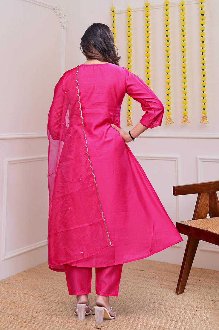 Chanderi silk hot pink embroidered kurta set