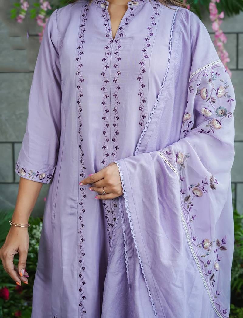 Lavender muslin cotton embroidered kurta set