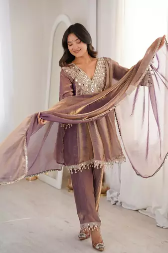 Light-peach mirror work suit