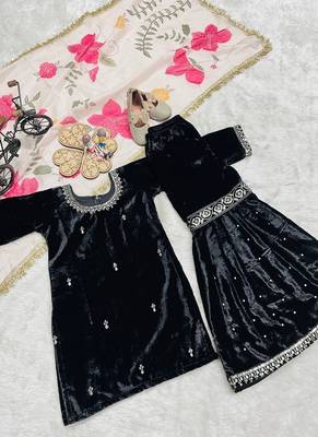Velvet haevy embroidery sequence black readymade salwar suit 4
