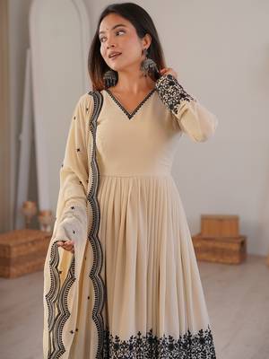 Attractive White Thread Work Georgette Festival Wear Palazzo Suit 6