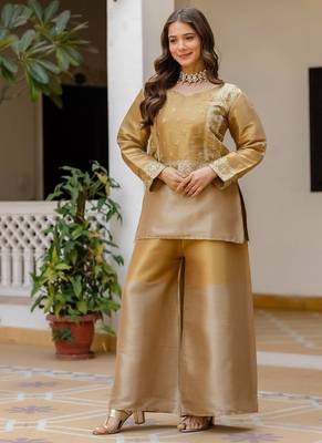 Antique gold viscose 2 piece set 3